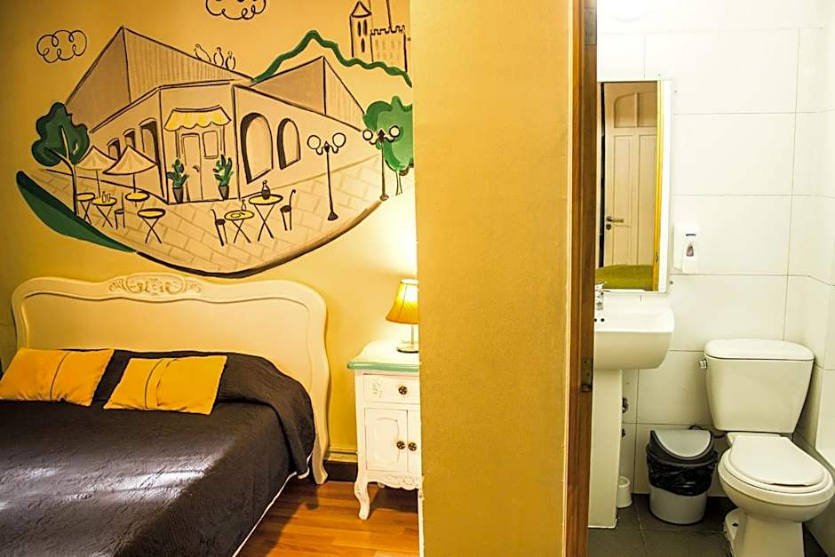 Photo 1 of 7 of Quadruple Room with Private Bathroom