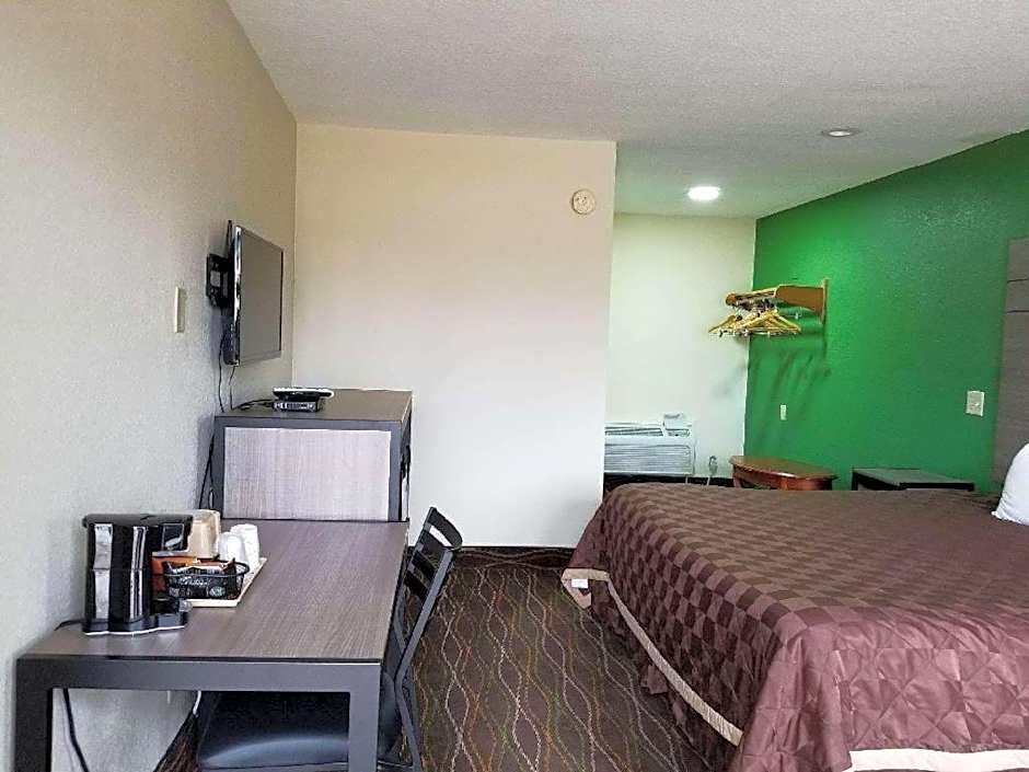 Americas Best Value Inn Alexandria