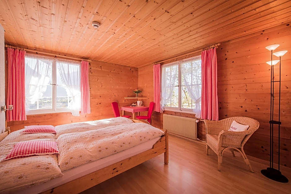 Gasthof Schoenegg B&B