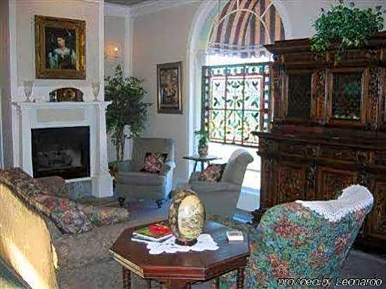 Hotel DeFuniak