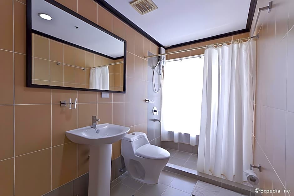 Richmond Plaza Hotel