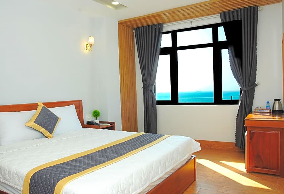 Seaside Hotel