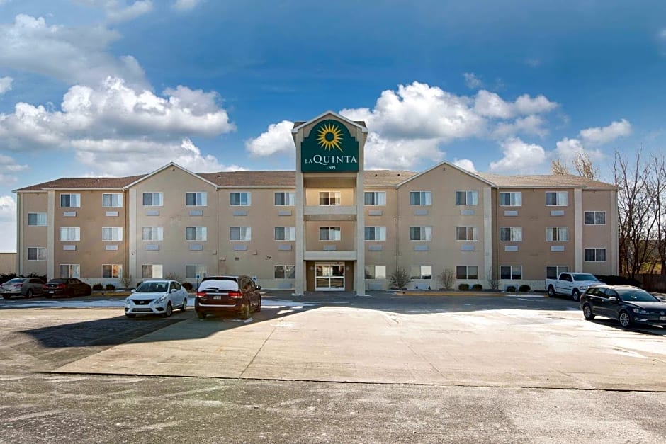 La Quinta Inn & Suites by Wyndham Lincoln