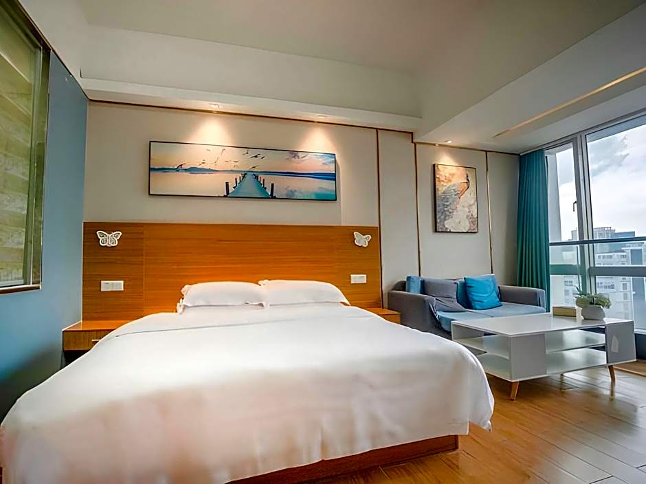 Sunny Apartment Of Grand Continental