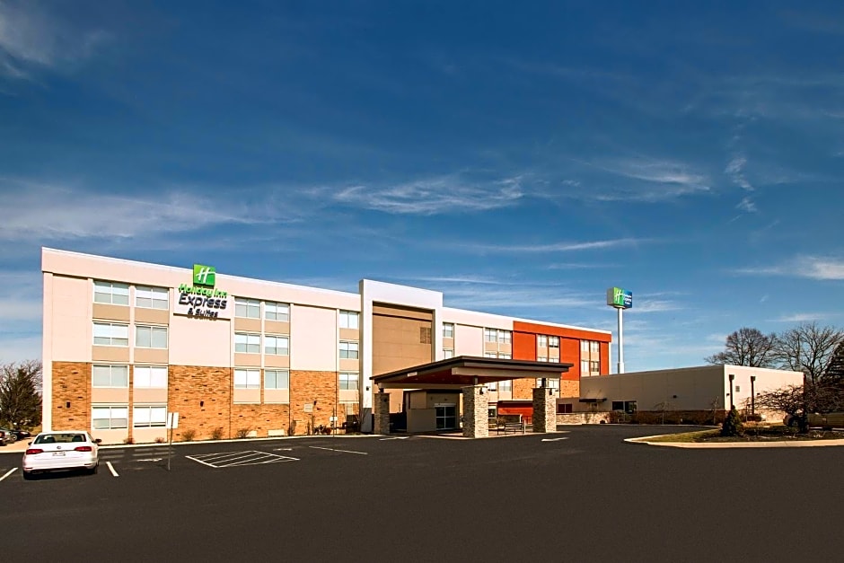 Holiday Inn Express & Suites WAPAKONETA