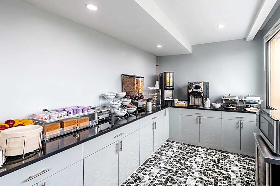 Days Inn by Wyndham New York Chinatown