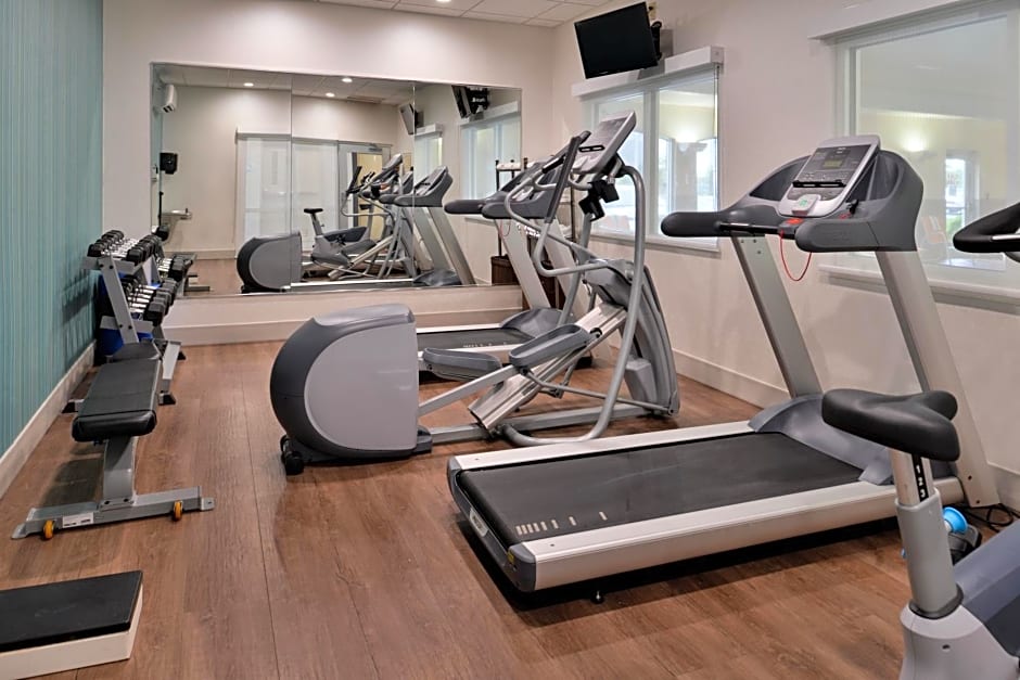 Holiday Inn Express Hotel and Suites Cincinnati - Mason By IHG