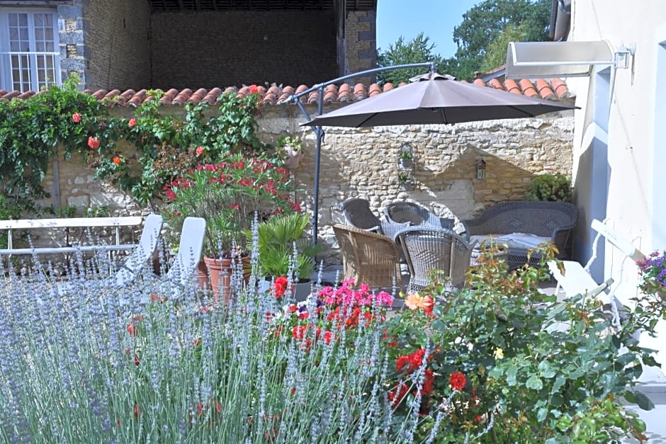 La Little School Chambres d'Hôtes à Arçay