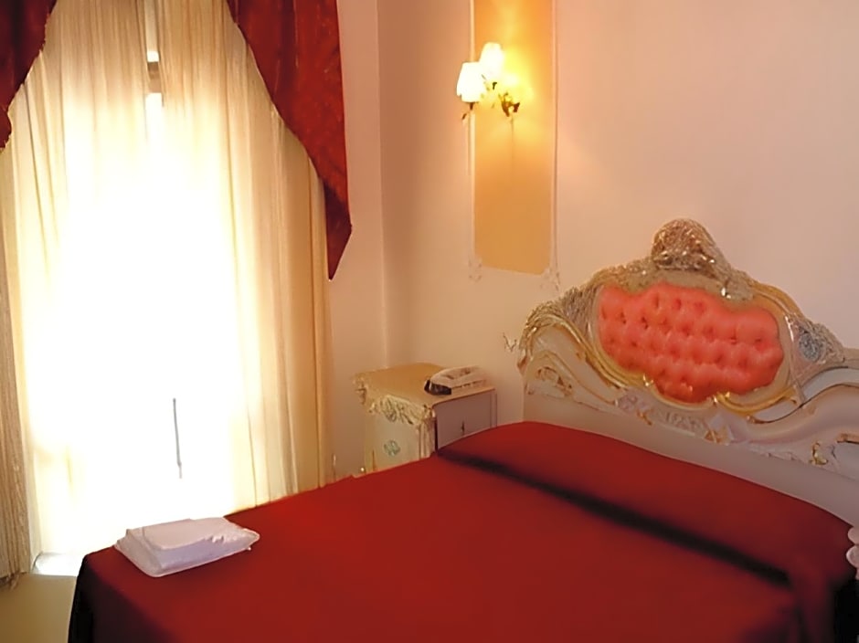 Imperial Rooms Luxury Guest House