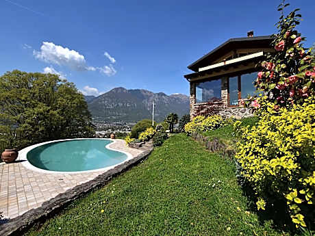 Flat by Lake Iseo with Mountain Views