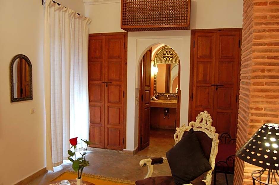 Riad Les Trois Palmiers El Bacha