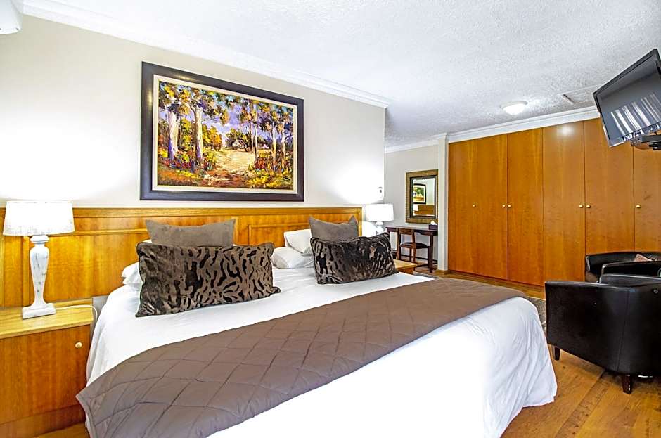 Sunward Park Guest House