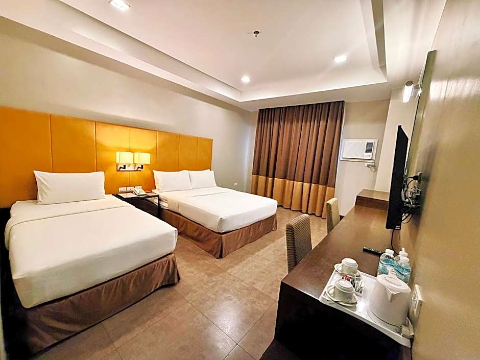District 21 Hotel