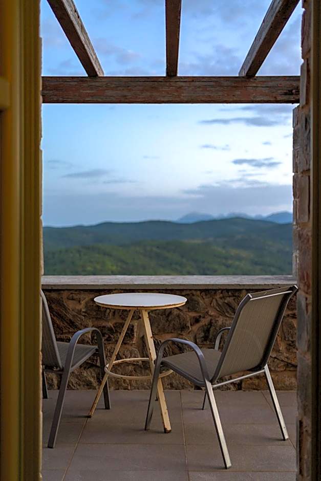 Foresta in Medias Mores