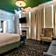 Le Pavillon, New Orleans, a Tribute Portfolio Hotel