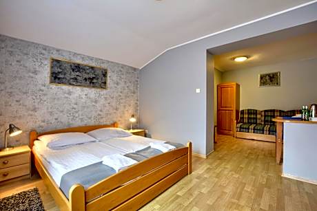 Double Room with Mountain View