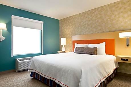 1 King Bed 1 Bedroom Suite Nonsmoking