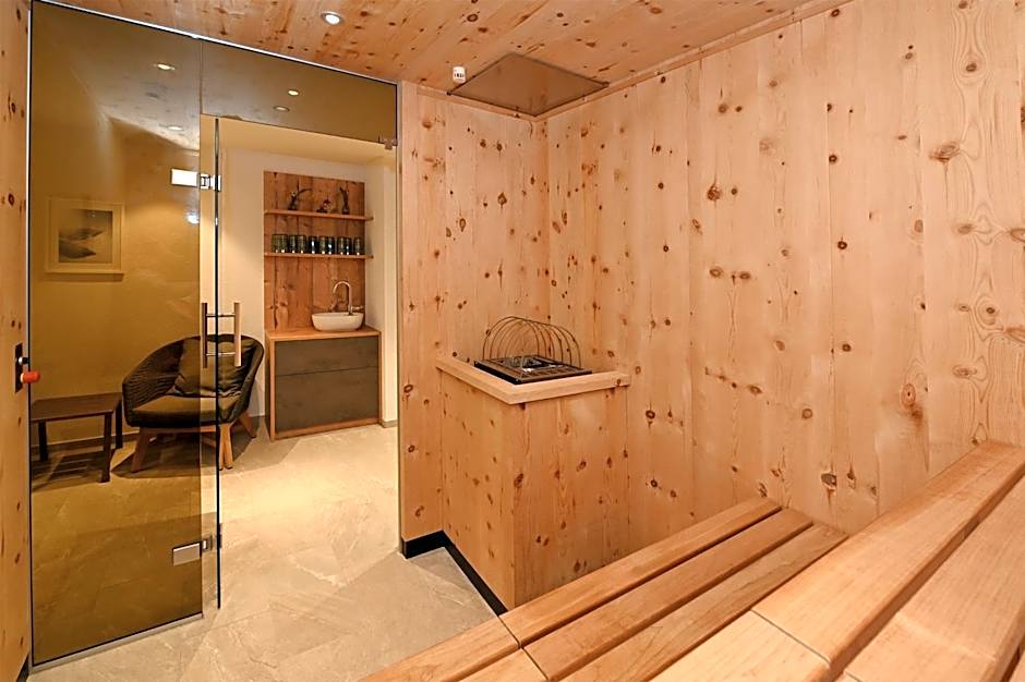 Gasthaus & Pension Alphorn