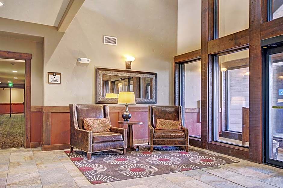 Crystal Peak Lodge, A Vail Resorts Property