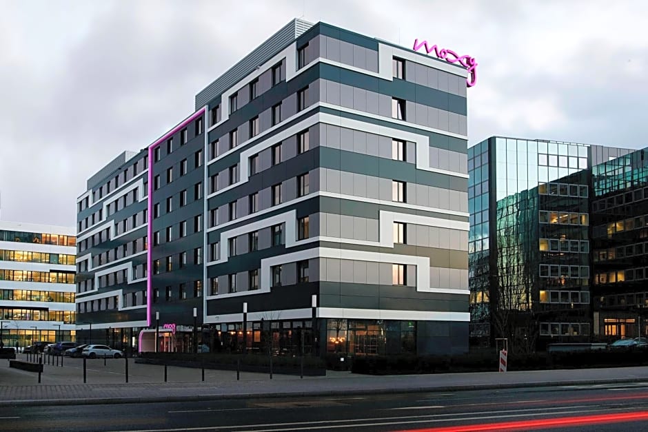 Moxy by Marriott Frankfurt Eschborn