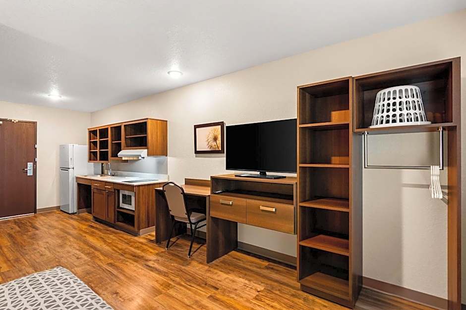 WoodSpring Suites Port St Lucie