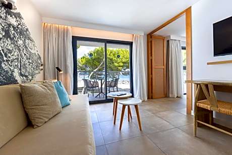 Suite with Sea View