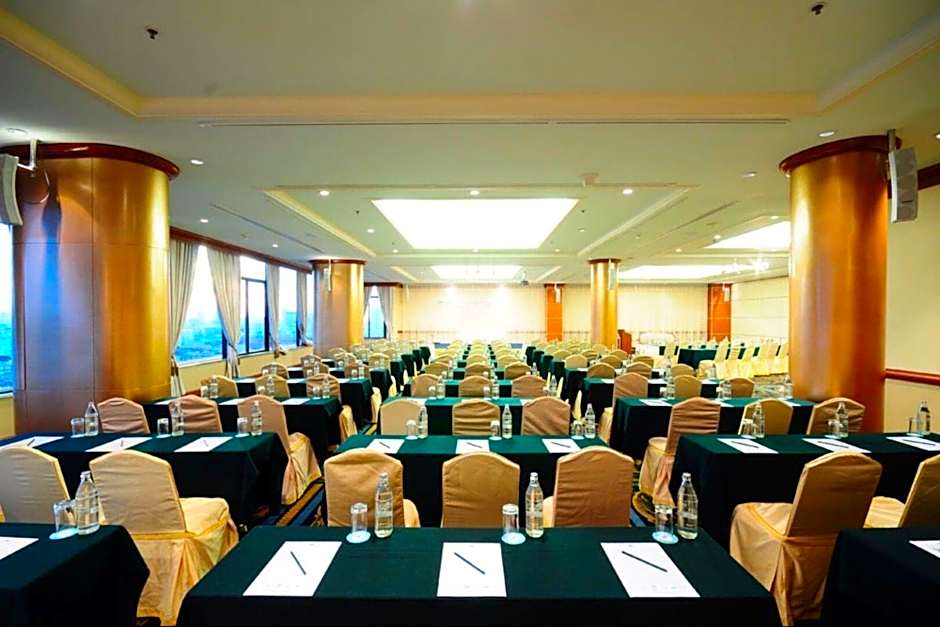 The Emerald Hotel - Bangkok