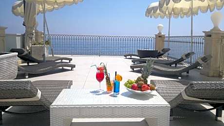 B&B Acireale - Il Cavalluccio Marino Fronte Mare