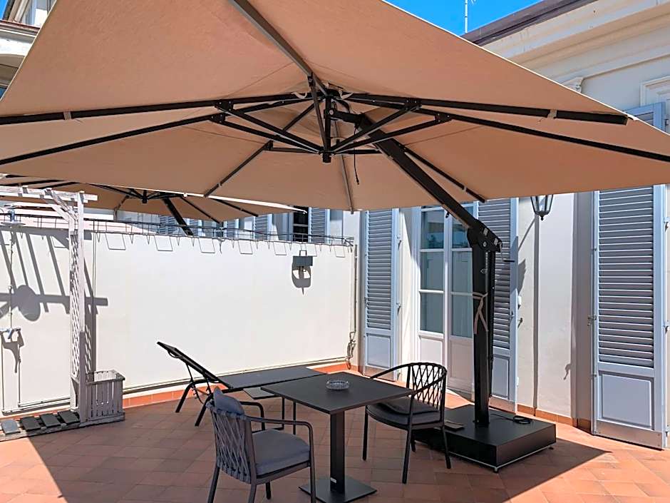 Hotel Lungarno Vespucci 50