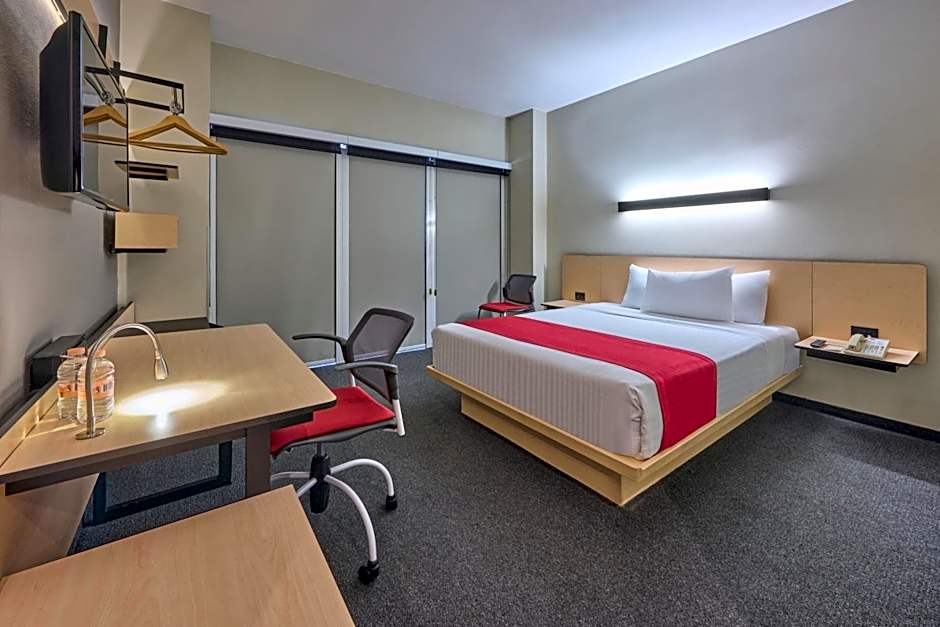 City Express Plus by Marriott Ciudad de México Patio Universidad