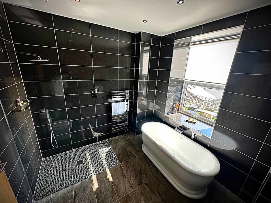 Halvard Apartments at Castletown