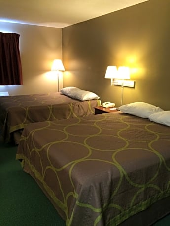 Queen Room with Two Queen Beds - Mobility Access/Non-Smoking