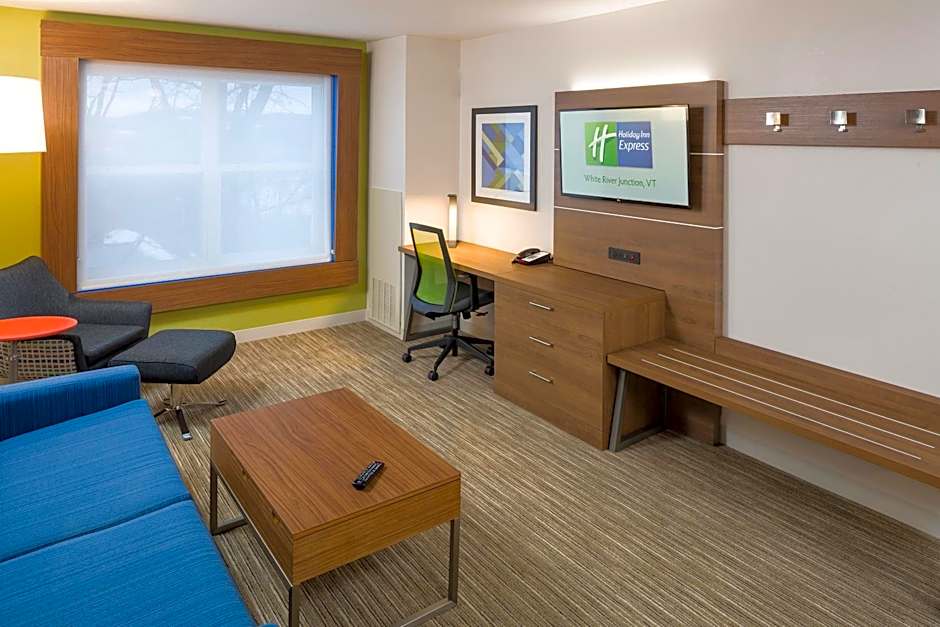 Holiday Inn Express Hotel & Suites White River Junction By IHG