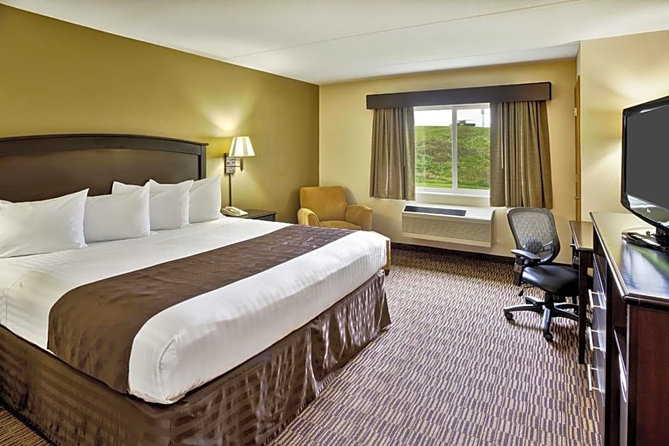 AmericInn by Wyndham Beaver Dam
