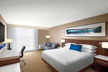 Pantry Elite King Room