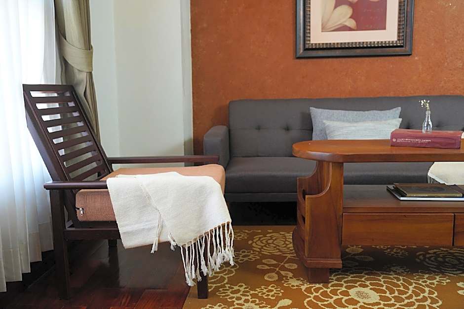 The Vientiane Capitol "Capitol Residence"