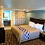 Walnut Inn & Suites West Covina