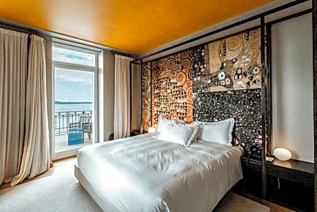 Junior Suite with Terrace