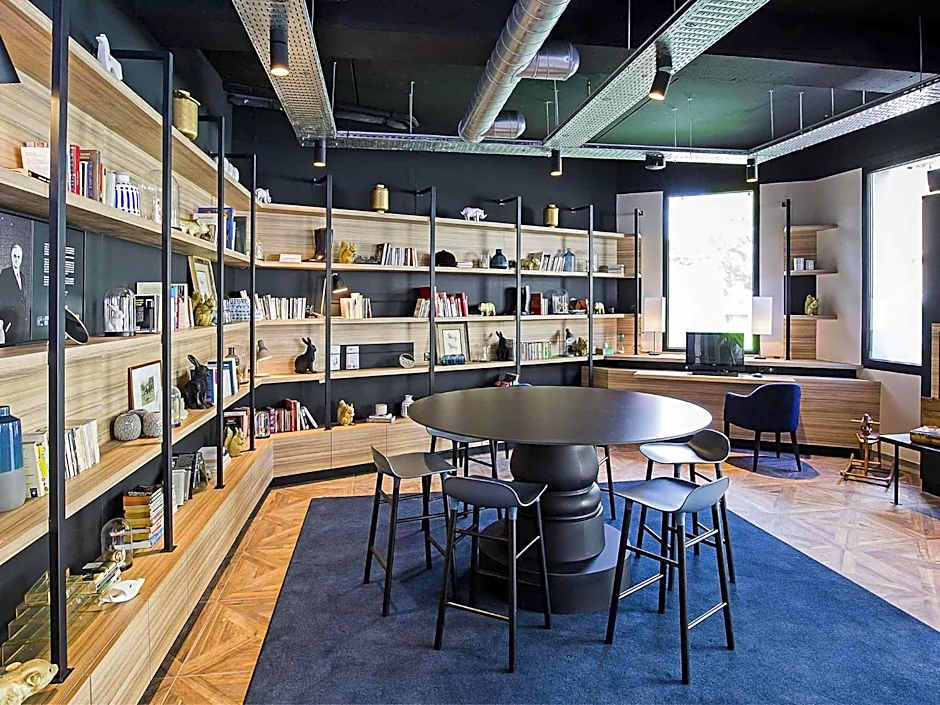 ibis Styles Laval Centre Gare