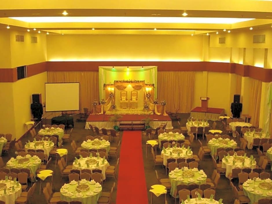 Empress Hotel Sepang