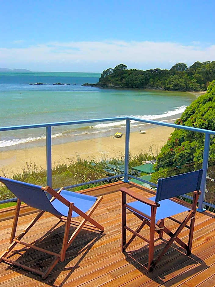 By the Bay Beachfront Apartments