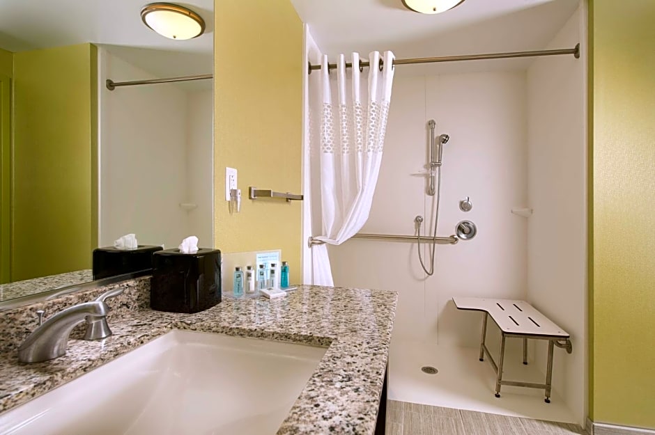 Hampton Inn By Hilton & Suites - Buffalo Airport