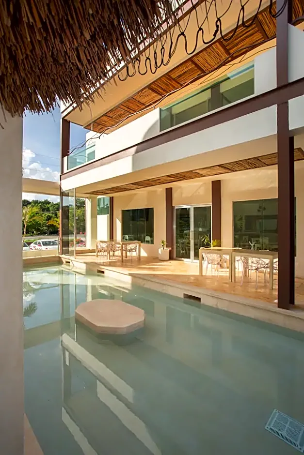 Casa Kaoba Hotel & Suites