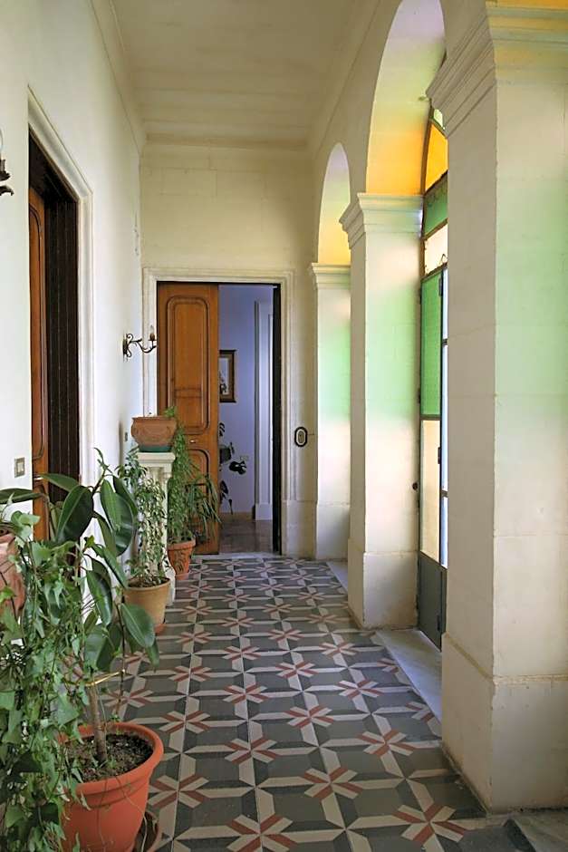 Chez Moi Charme B&B