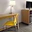 Days Inn & Suites by Wyndham Albany