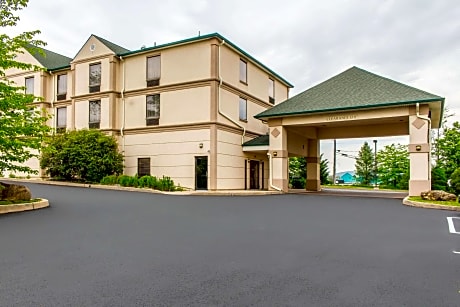 Quality Inn Hackettstown - Long Valley