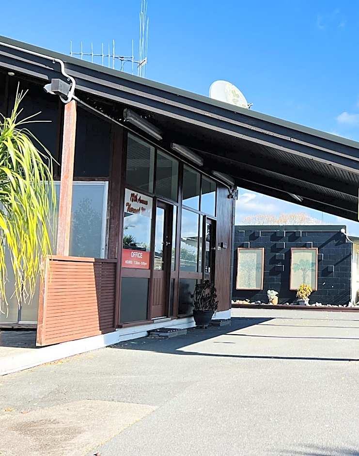 18th Avenue Thermal Motel