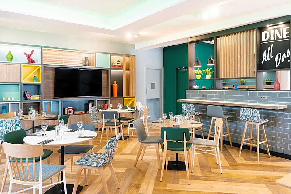 Holiday Inn Gloucester / Cheltenham By IHG