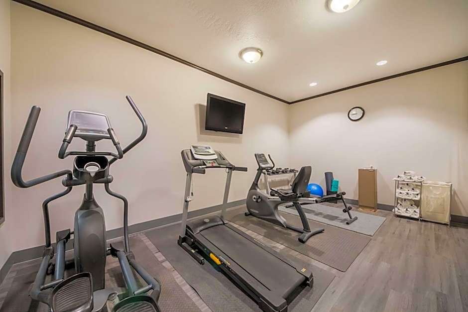 SureStay Plus Hotel by Best Western San Antonio SeaWorld