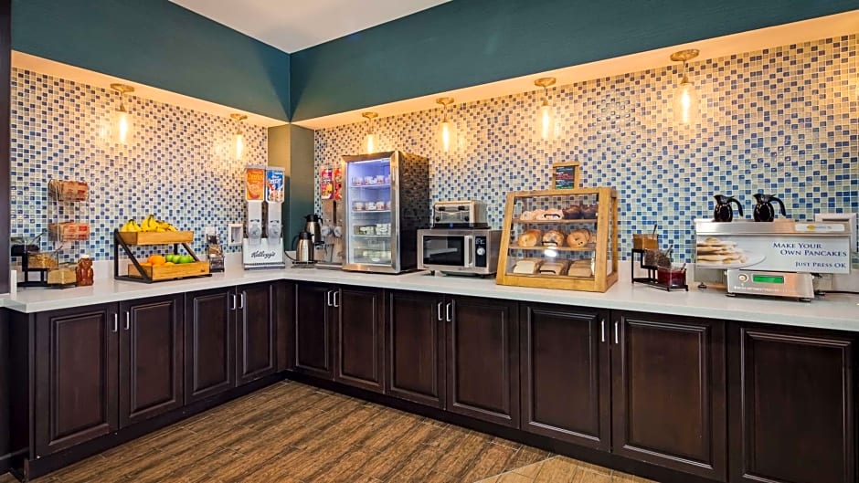 Best Western Plus Taft Inn